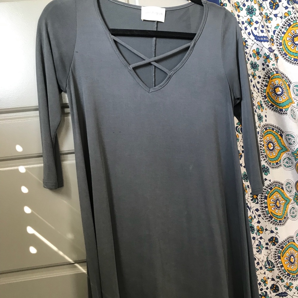 Vestique grey dress